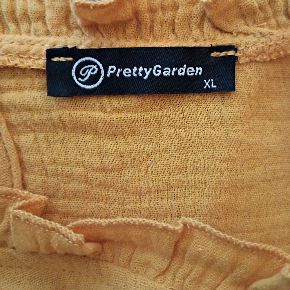 Pretty Garden Top - Picture 4 of 8